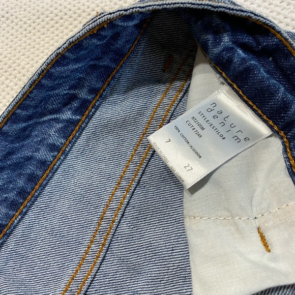 Libby Distressed Boyfriend medium wash jeans - Picture 6 of 6